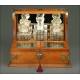 Nice English Wooden Liquor Cabinet with Three Bottles, S. XIX. With Original Key and in Good Condition.