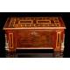 Gran Caja de Madera Maciza Decorada con Marquetería. Con su llave. Años 30