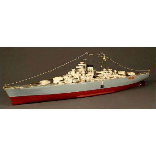 Huge handmade wooden model of the German Battleship Bismark. Scale 1:200.