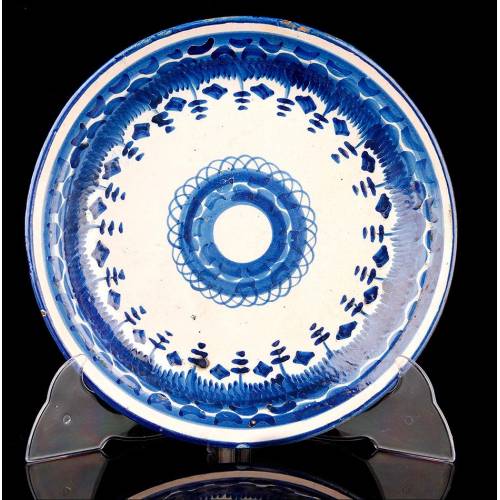 Beautiful Handmade Talavera Ceramic Dish. Handmade in the XIX Century. Well Preserved