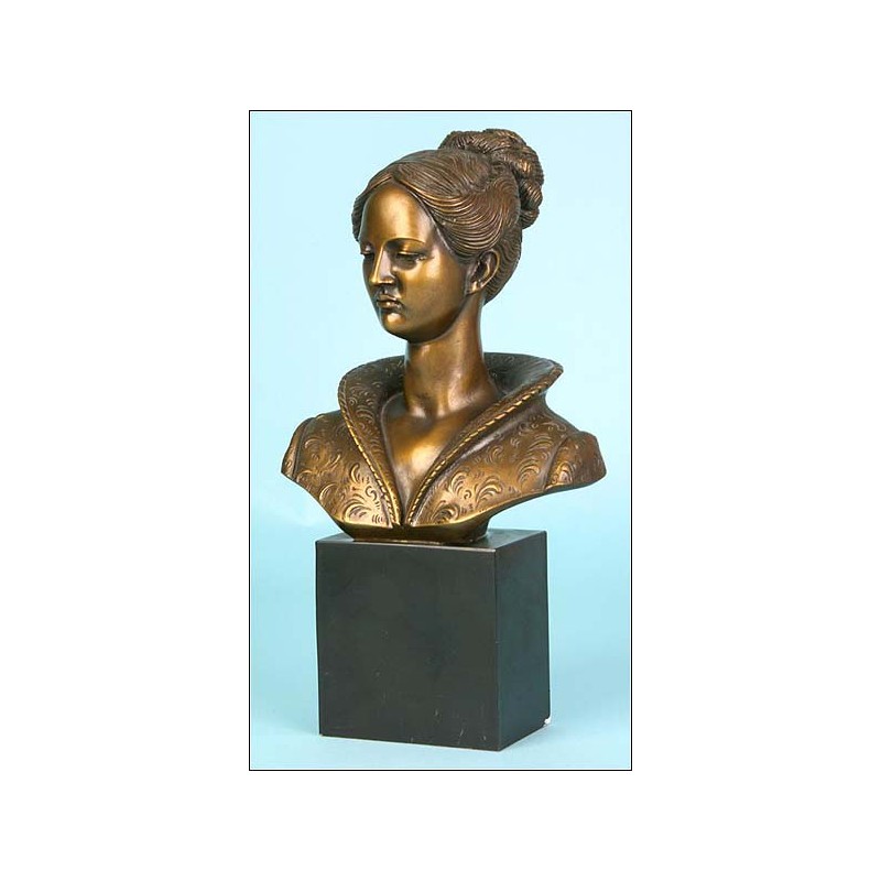 Bust of woman in bronze. Arnaldo Giannelli. Italy