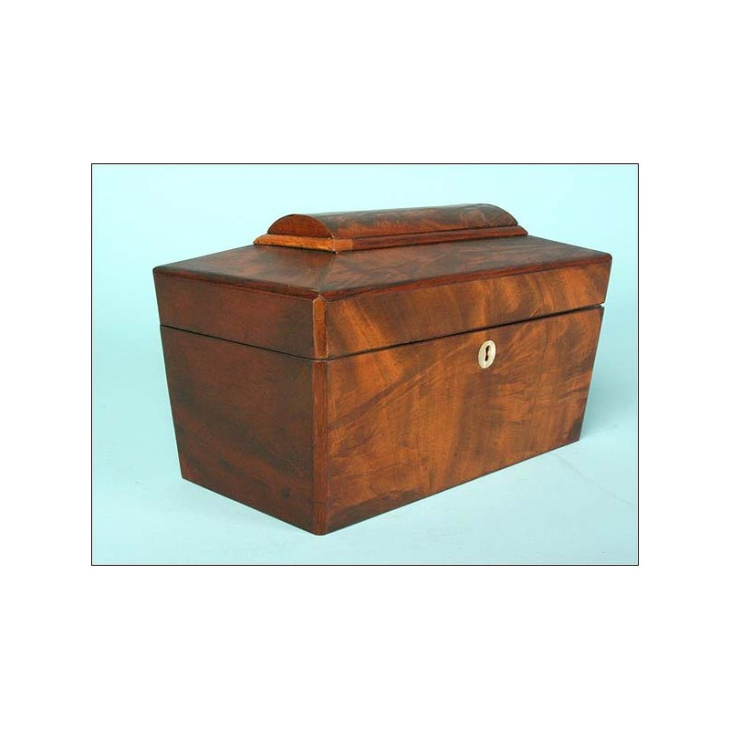 Walnut wood tea box with mother of pearl key, C.XIX.