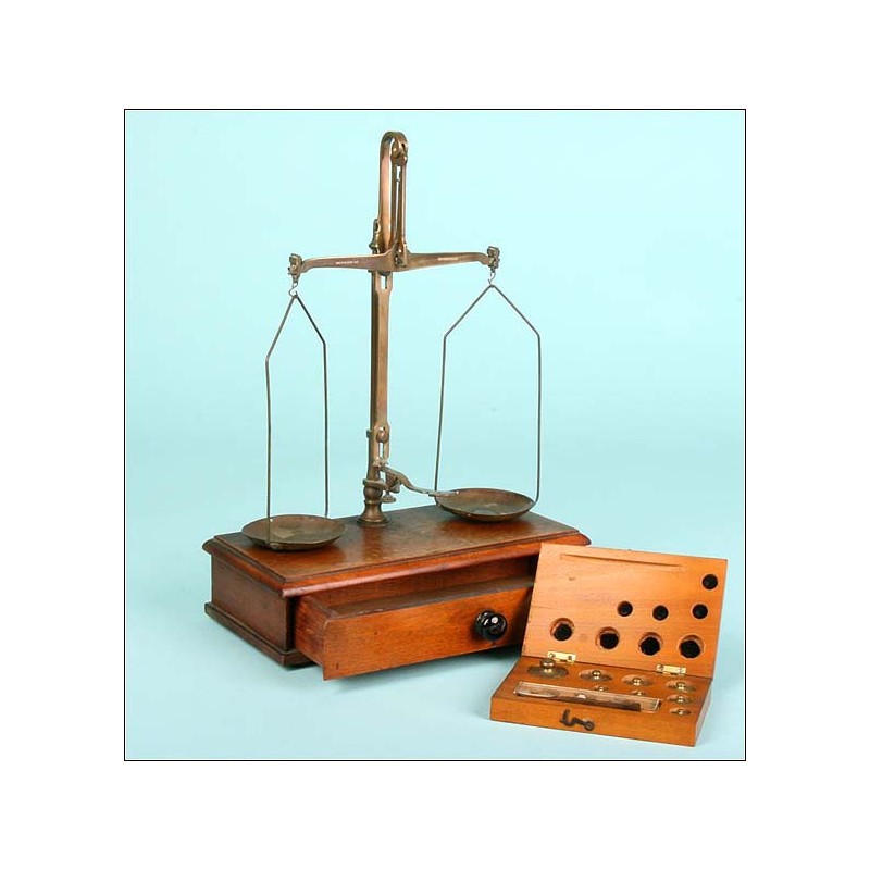 W&T Avery Precision Scale.