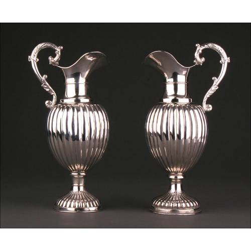 Pair of Spanish Solid Silver Jugs. Years 50 of the XX Century. 900 grams