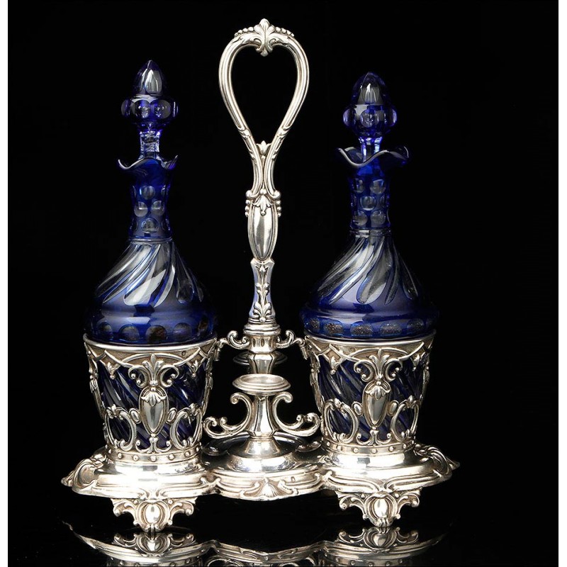 Bellísimas Vinajeras Antiguas de Plata Maciza y Cristal Tallado. Francia, Siglo XIX