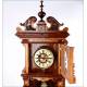 Bellísimo Reloj de Pared Antiguo Kienzle con Caja de Madera Tallada. Alemania, Circa 1900