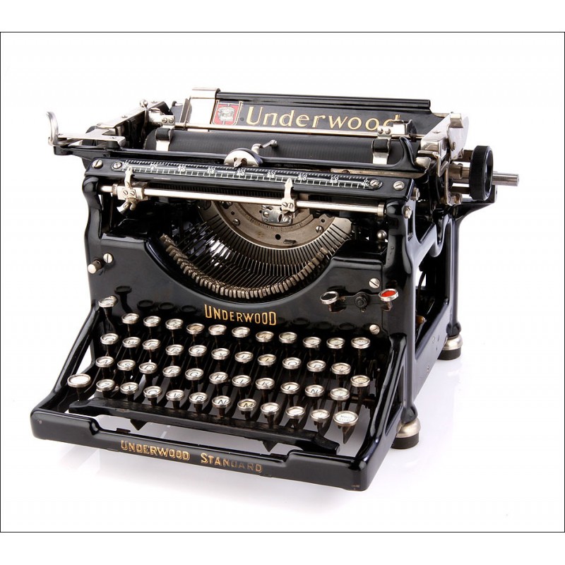 Soberbia Máquina de Escribir Antigua Underwood 5 con Teclado en Español. USA, 1920