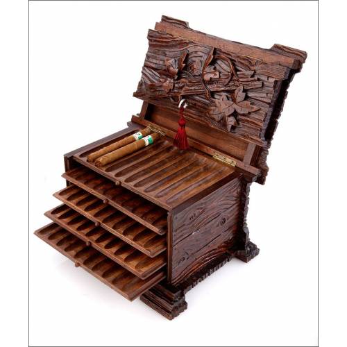 Antique Hand Carved Black Forest Style Cigar Humidor. Manufactured in the 19th Century