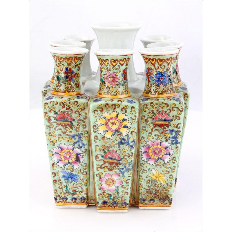 Chinese Porcelain Vase