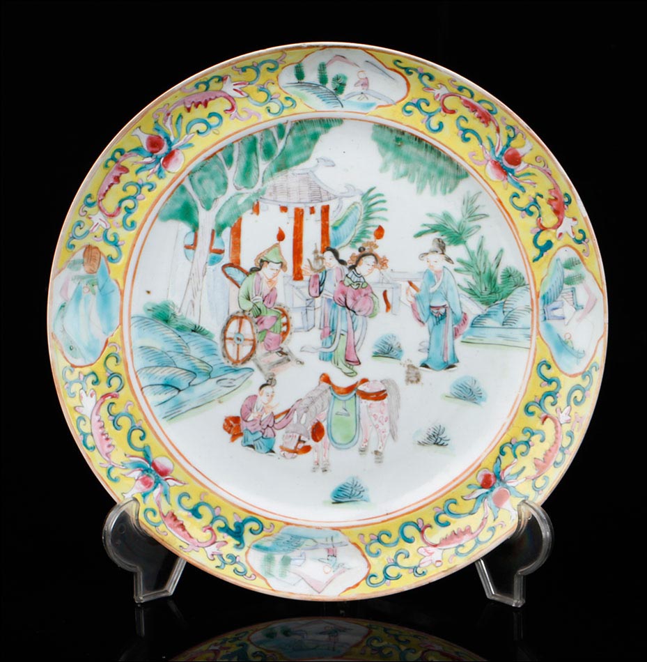Plato Antiguo de Porcelana China. Dinast a Qing. China Siglo XIX