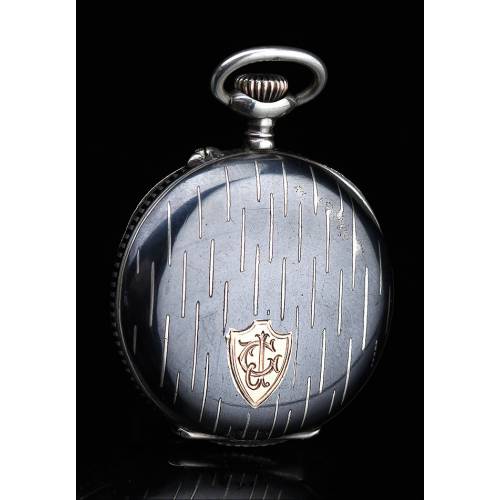 Delicado Reloj de Bolsillo Antiguo para Señora en Plata Nielada. Suiza, Circa 1890