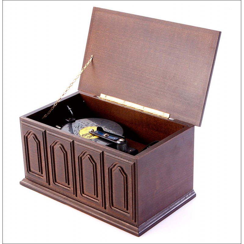 Caja de Música Vintage Thorens con Discos. Suiza, Años 80.