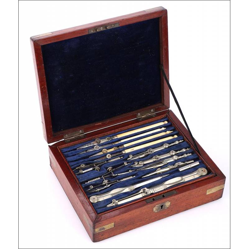 Antique Compass Case, Circa 1900