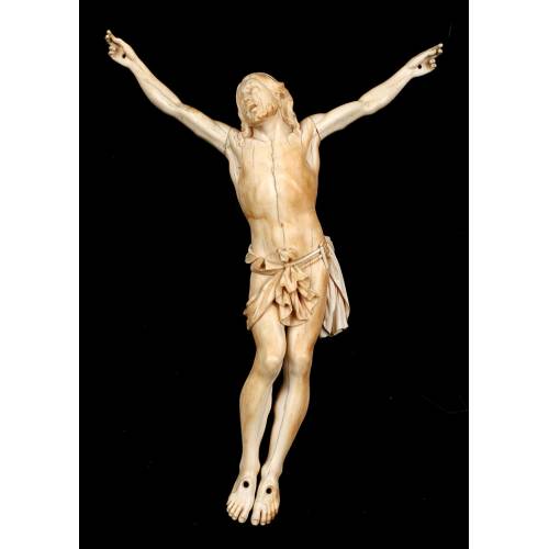 Antique Ivory Christ, XVII-XVIII Century.