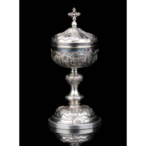 Delicate Antique Silver Ciborium, S. XIX