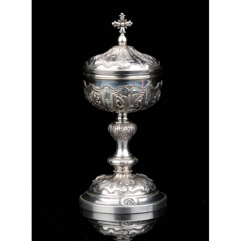 Delicate Antique Silver Ciborium, S. XIX