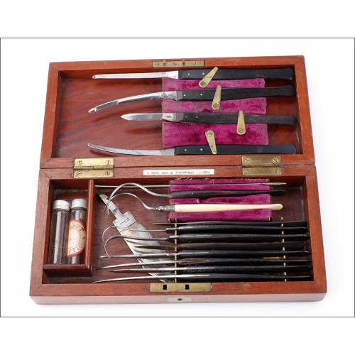 Antique Ophthalmic Surgical Instruments Case. 1870