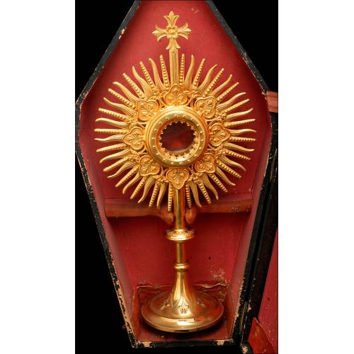 Antique Monstrance in Gilded Brass. France, XIX Century