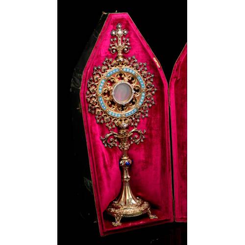 Antique Neogothic Monstrance. Silver, Gold, Diamonds, Rubies, Pearls and Lapis Lazuli. 1855