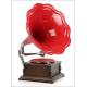 Antique horn gramophone, Circa 1925.