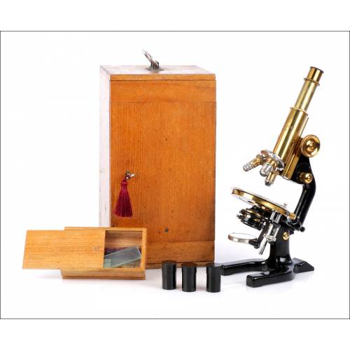 Antiguo Microscopio Reichert. Ramón y Cajal. Alemania, 1927