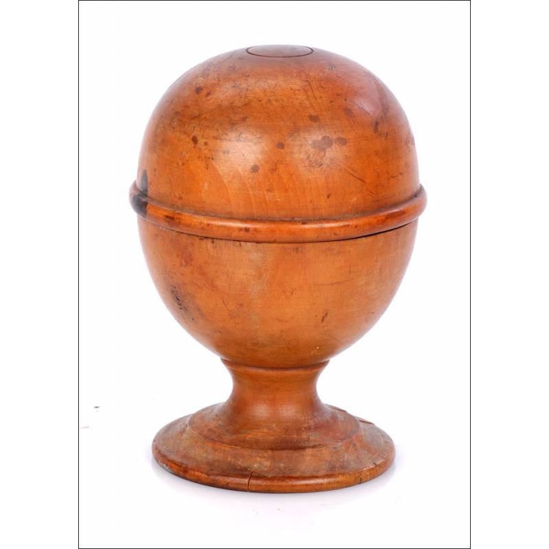 Antigua Copa Farmacéutica Doradora de Píldoras . Circa 1850