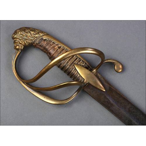 Antigua Espada de Caballería. Pomo de Cabeza de León. Circa 1840