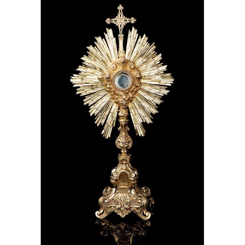 Antique Monstrance in Solid Silver Gilt. Demarquet Brothers. France, 1870