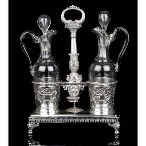 Antique French Cruets Set in Solid Silver. Paris, France between 1819 and 1838