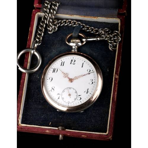 Antiguo Reloj de Bolsillo en Plata Maciza. Estuche. Suiza, Circa 1900