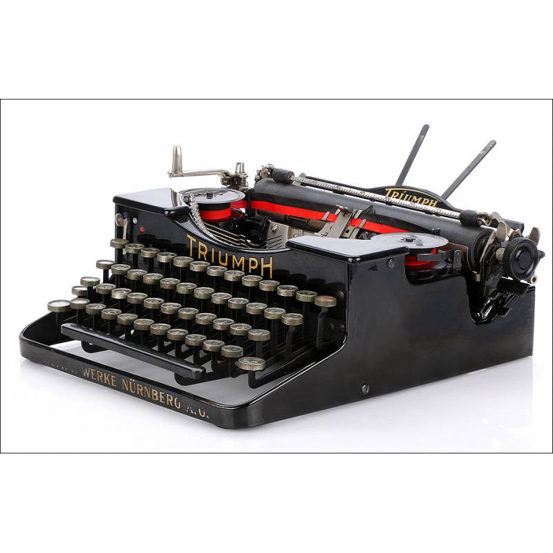 Antigua Máquina de Escribir Triumph. Alemania, Circa 1930