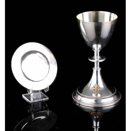 Antique Chalice and Paten in Solid Silver. France, Circa 1900