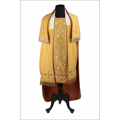 Antique Set of Chasuble, Stole and Liturgical Manifold.