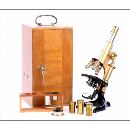 Antiguo Microscopio Leitz Wetzlar. Alemania, 1913