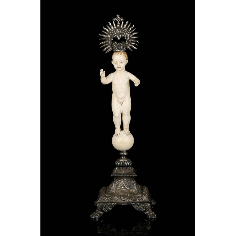 Antique Infant Jesus in Ivory. Spanish Filipino. S. XVIII. With CITES