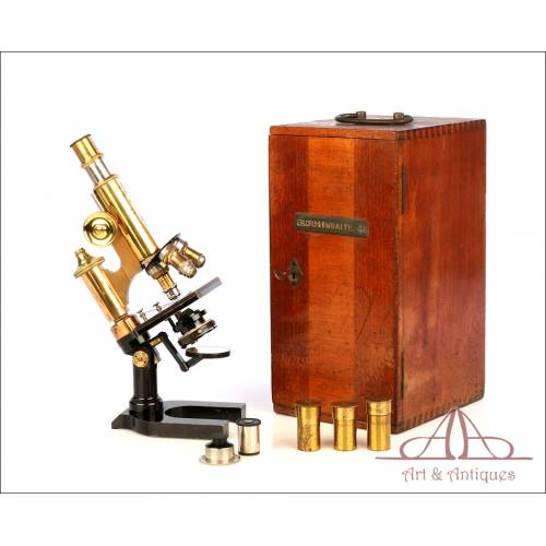 Antique Ernst Leitz Wetzlar Microscope. Germany, 1908