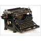 Antique Underwood 5 Typewriter. Spanish Keyboard. USA, Circa 1920