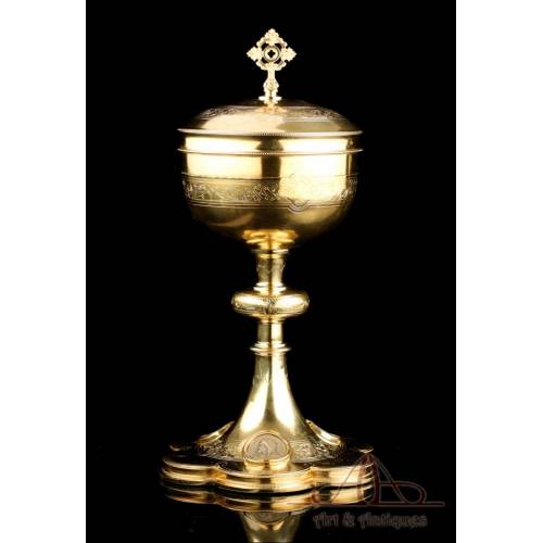 Antique Gilded Solid Silver Ciborium with Three Medallions. France, 19th Century