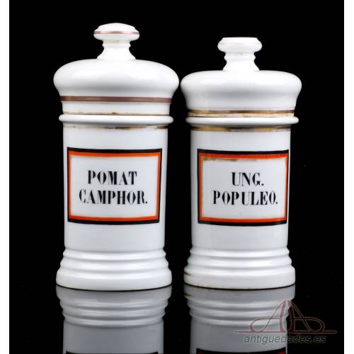 Couple of Antique Porcelain Pharmacy Vases. Spain, Circa 1900-1930