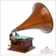 Antique Victor III Superior Gramophone-Phonograph. Wooden Horn. USA, C. 1912