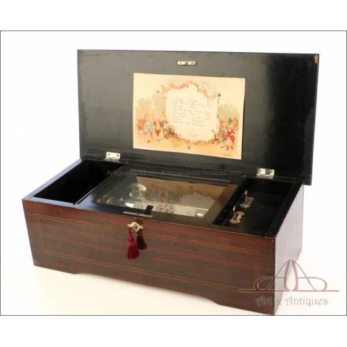 Antique Swiss Music Box with 8 Tunes. Excellent Condition. 19th Century