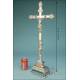 Gran Crucifijo o Cruz de Altar en Metal Plateado. S. XIX