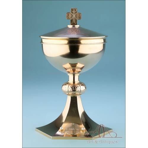 Antique 100% Solid-Silver Ciborium with Pearls. France, Circa 1925