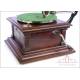 Antique Victor III Gramophone - Phonograph. USA, Circa 1915