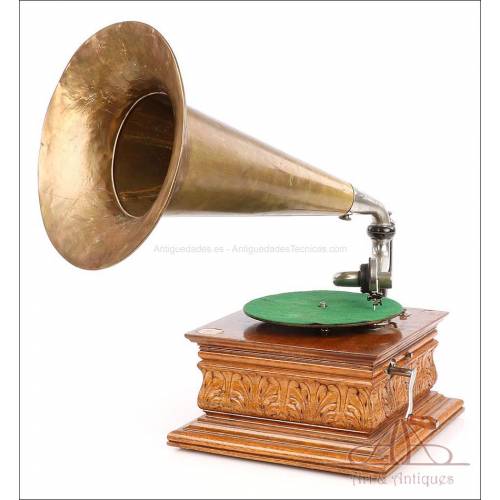 Antique HMV  Typewriter Luxury Junior Monarch Gramophone. France, Circa 1915