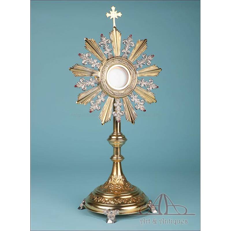 Antique Gilt Metal and Alpaca Monstrance. Spain, Circa 1950