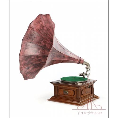 Antique His Masters Voice Gramophone. France, Circa 1920