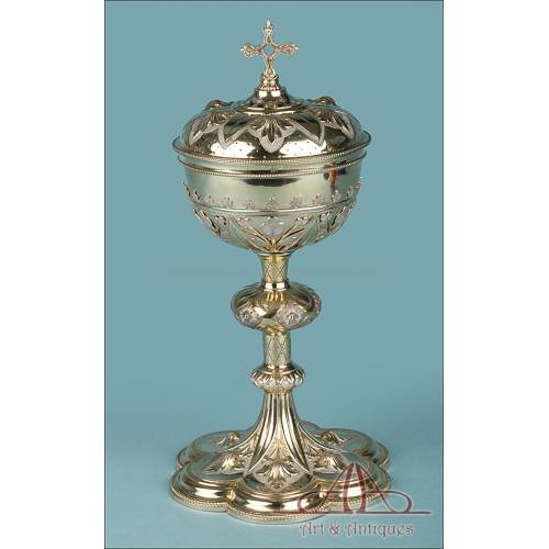 Gorgeous Antique Bicolor Silver Ciborium. France, 19th Century