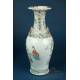Importante Pareja de Jarrones de Porcelana China Antigua. 60 cms. Periodo Qing. S. XIX