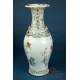 Importante Pareja de Jarrones de Porcelana China Antigua. 60 cms. Periodo Qing. S. XIX